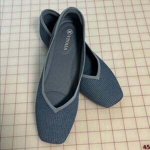 Vivaia NWOB Denim Blue Margot Flats